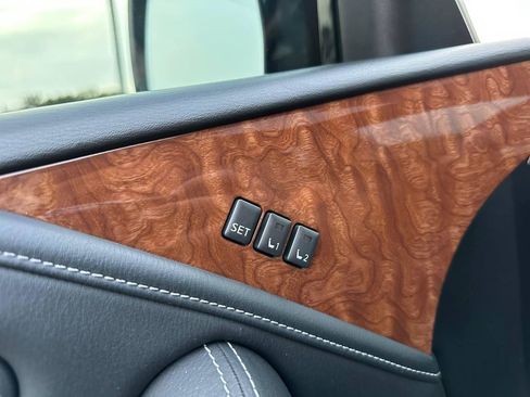 Used 2018 INFINITI QX80 2WD w/ Driver Assistance Package image 56