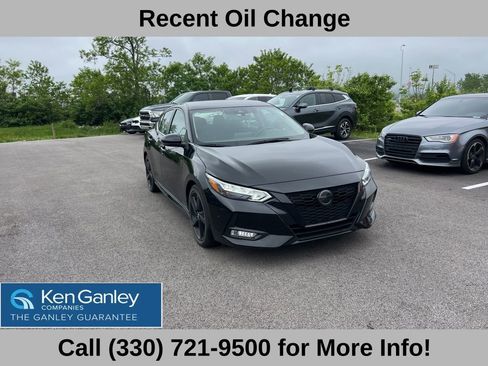 Used 2022 Nissan Sentra SR w/ Midnight Edition FWD image 3