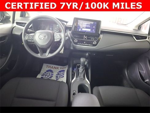 Used 2024 Toyota Corolla LE image 28