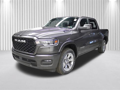 New 2026 RAM 1500 4x4 Crew Cab image 8