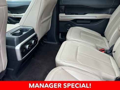 Used 2023 Ford Expedition Max Limited RWD image 11