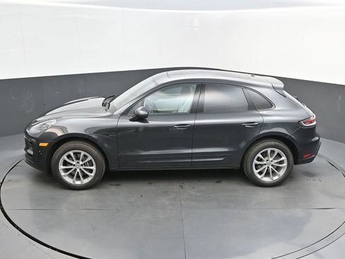 New 2025 Porsche Macan image 26