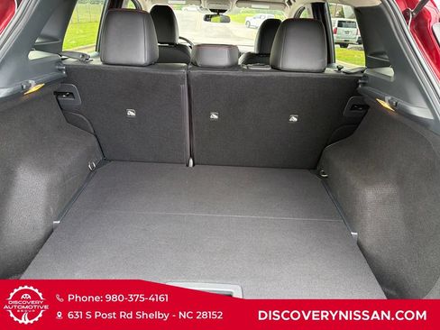 Certified 2026 Nissan Kicks SR FWD image 33