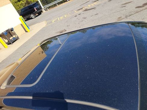 Used 2015 Toyota Camry SE image 7