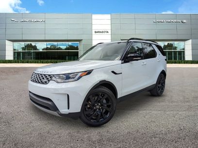 New 2025 Land Rover Discovery S