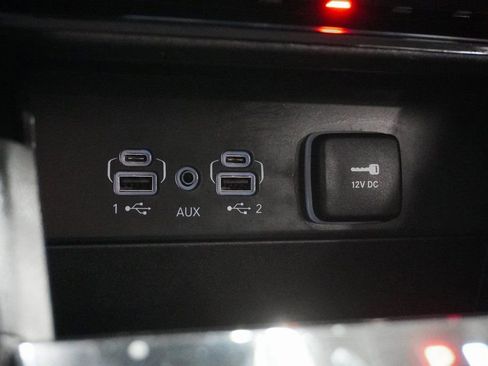 Certified 2024 Jeep Grand Cherokee Laredo image 29