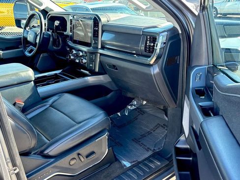 Used 2024 Ford F250 Lariat image 30