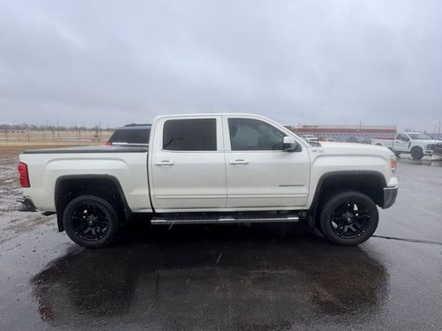 Used 2014 GMC Sierra 1500 SLE image 2