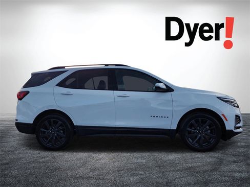 Certified 2024 Chevrolet Equinox RS w/ RS Leather Package image 2