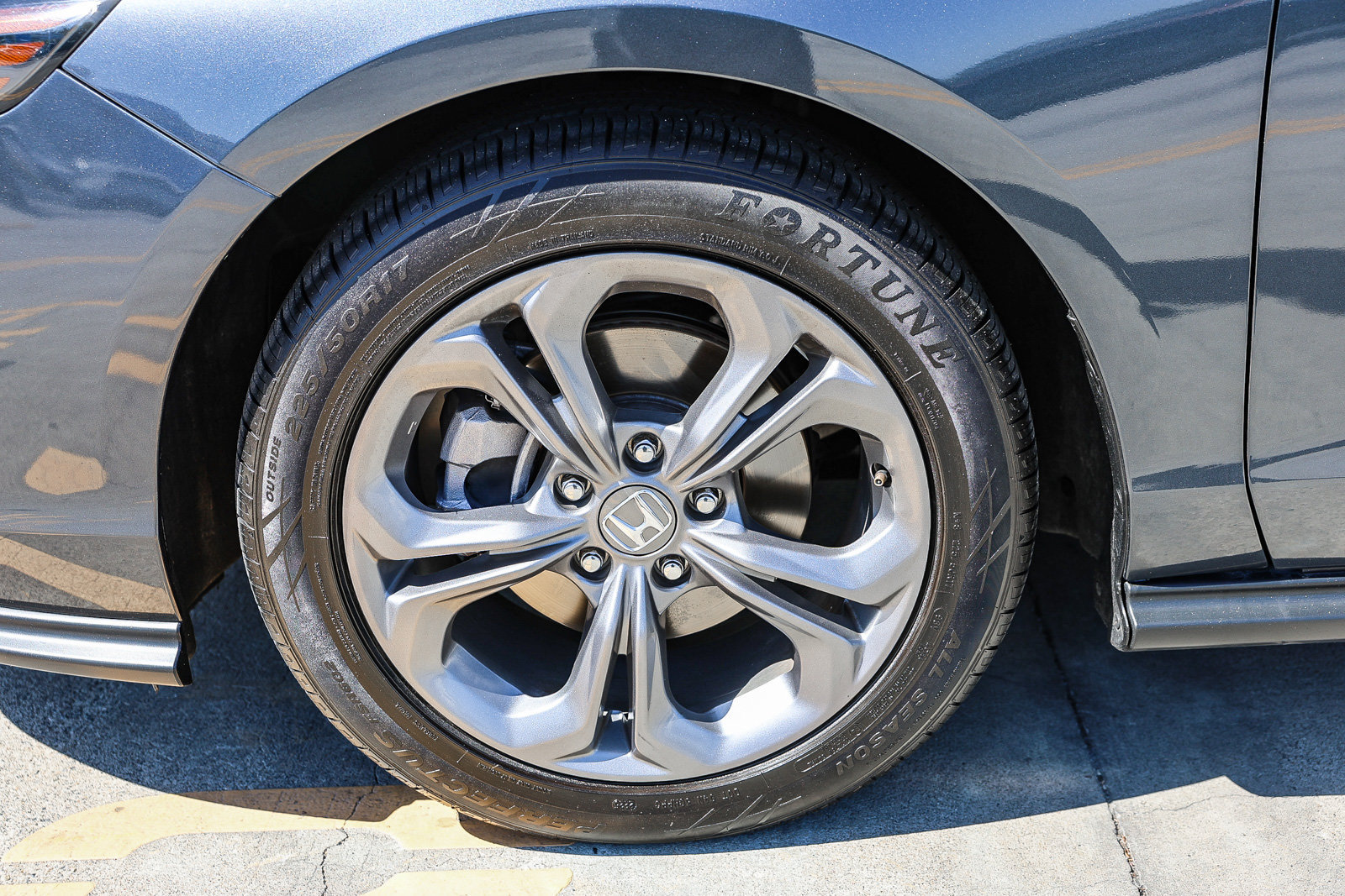 Certified 2024 Honda Accord EX image 29
