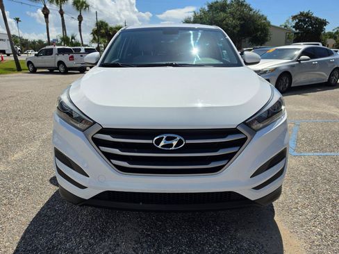 Used 2017 Hyundai Tucson SE FWD image 8