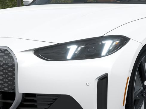 New 2026 BMW i4 eDrive40 image 6