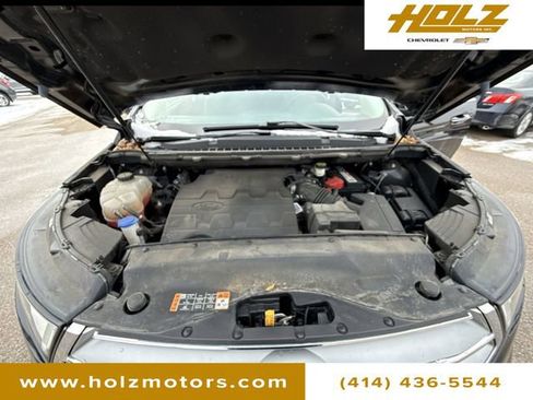 Used 2016 Ford Edge Titanium w/ Equipment Group 302A image 31