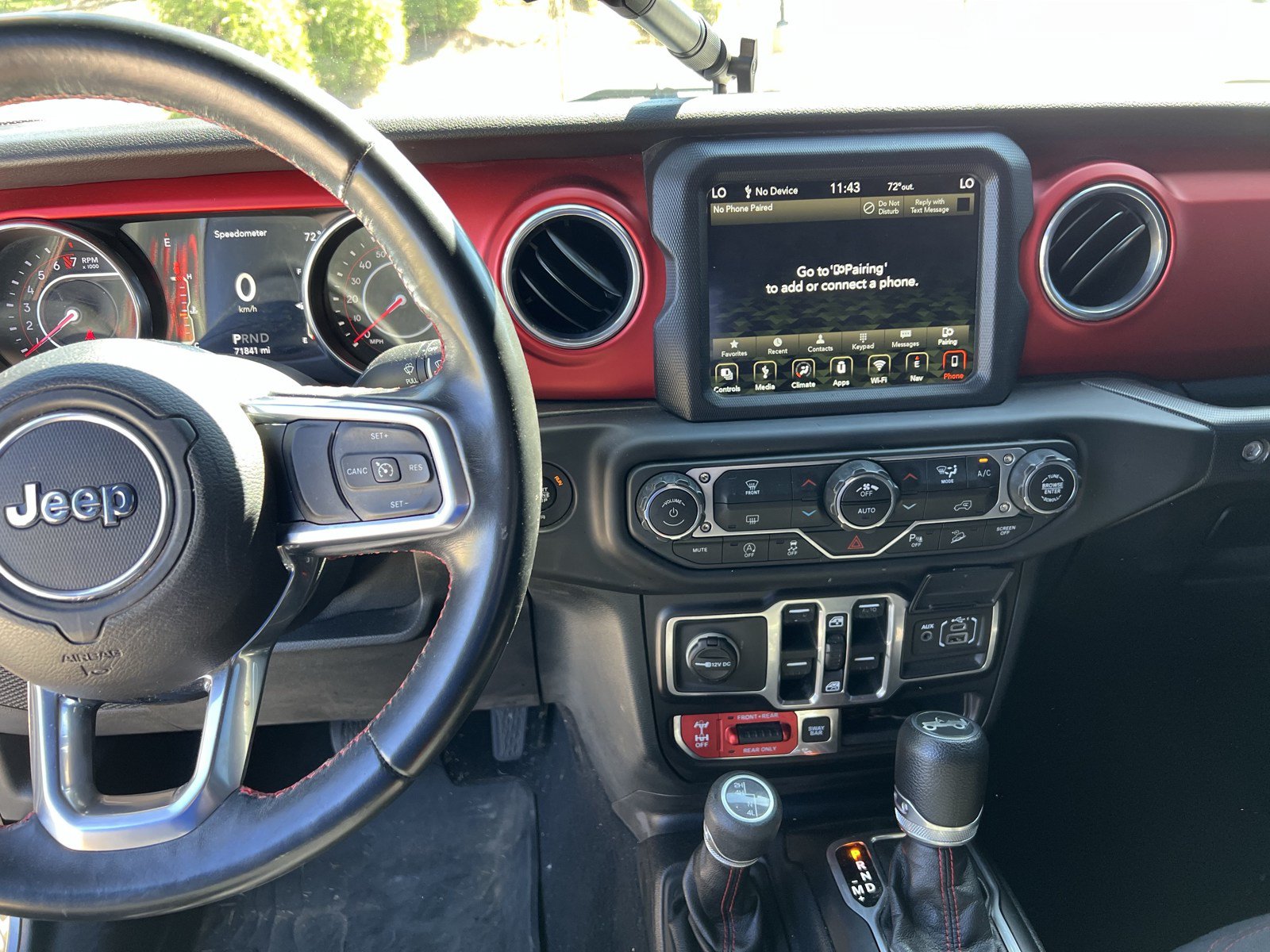 Used 2018 Jeep Wrangler Unlimited Rubicon AWD/4WD image 32