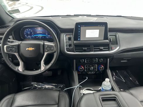 Used 2024 Chevrolet Suburban LT image 24