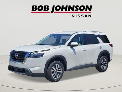 New 2025 Nissan Pathfinder SL w/ Cargo Package AWD/4WD image 7