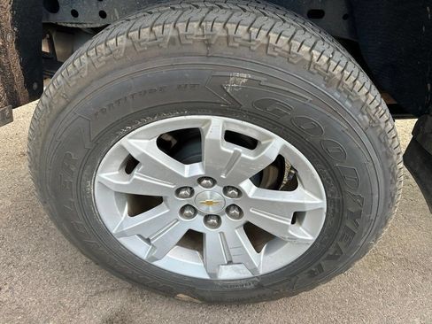 Used 2016 Chevrolet Colorado LT w/ LT Convenience Package RWD image 8