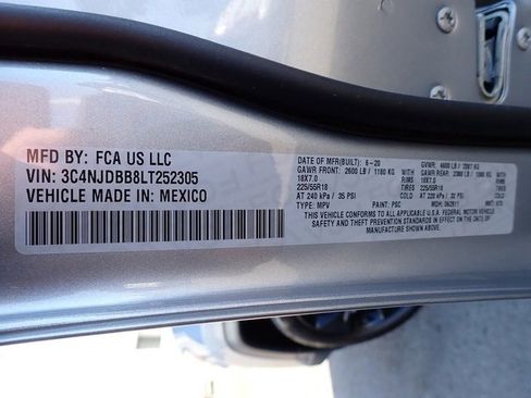 Used 2020 Jeep Compass Altitude image 19