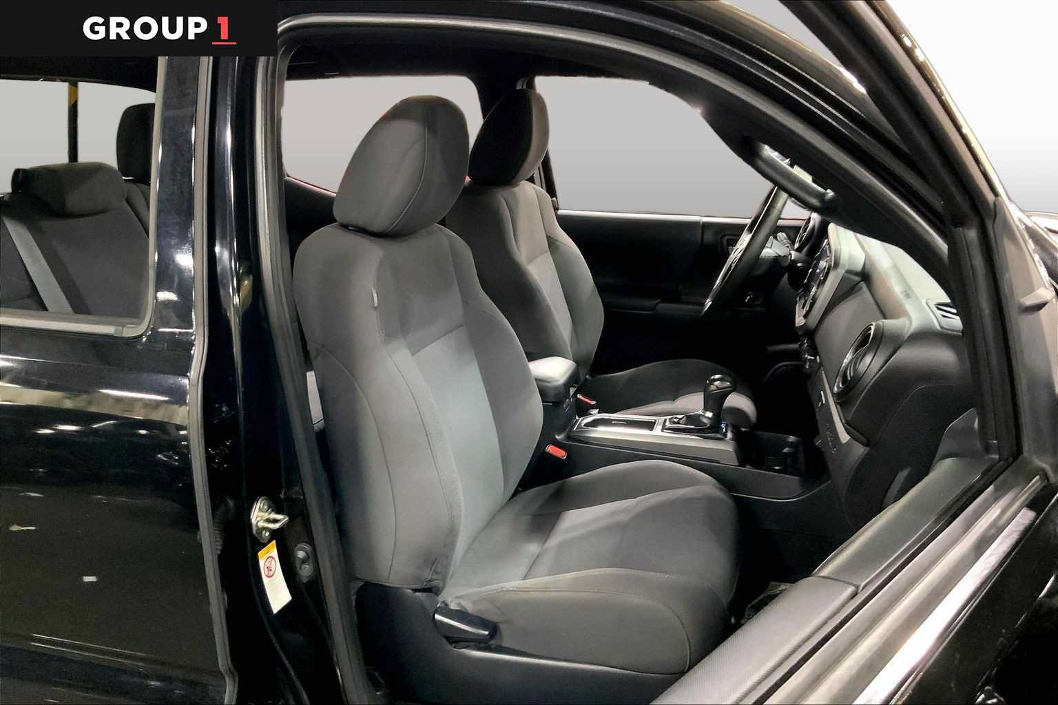 Certified 2019 Toyota Tacoma TRD Sport w/ Technology Package AWD/4WD image 9