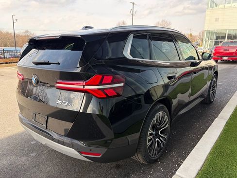 Certified 2025 BMW X3 xDrive30i w/ Premium Package image 3