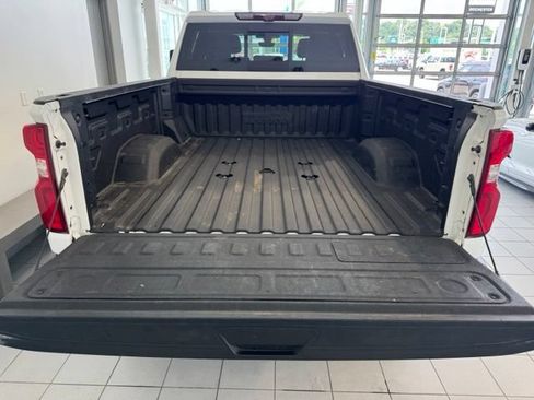 Certified 2023 Chevrolet Silverado 3500 High Country w/ Z71 Off-Road Package AWD/4WD image 43