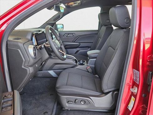 New 2026 Chevrolet Colorado LT image 15