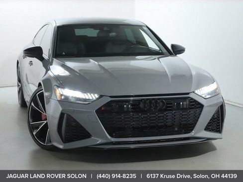 Used 2021 Audi RS 7 Sportback w/ Carbon Optic Package AWD/4WD image 2