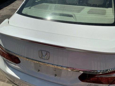 Used 2016 Honda Accord EX-L image 8