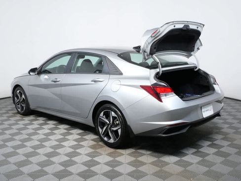 Certified 2023 Hyundai Elantra SEL w/ Convenience Package image 26