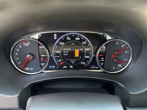 Certified 2024 GMC Terrain Denali w/ Denali Premium Package AWD/4WD image 18