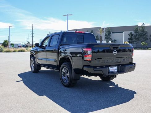 New 2026 Nissan Frontier SV image 6