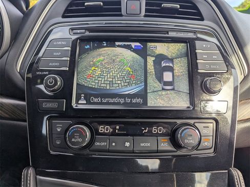 Used 2018 Nissan Maxima Platinum image 32