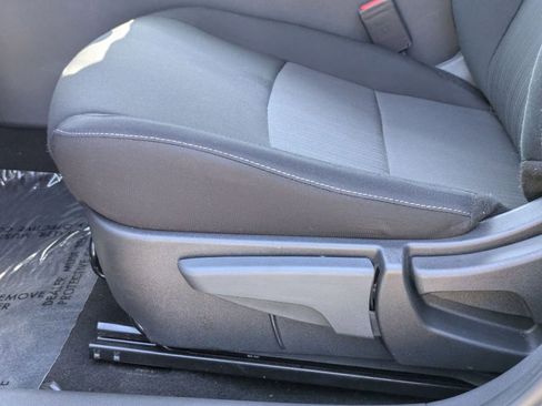 Used 2025 Nissan Sentra SV FWD image 15