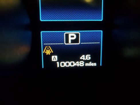 Used 2017 Subaru Legacy 3.6R Limited image 17