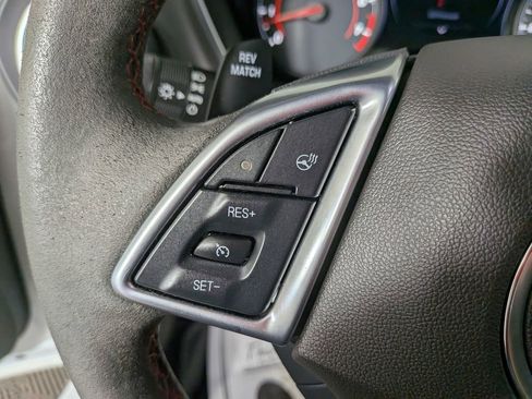 Used 2020 Chevrolet Camaro ZL1 image 22