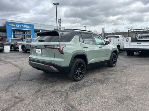 New 2026 Chevrolet Equinox LT w/ Midnight Edition image 3