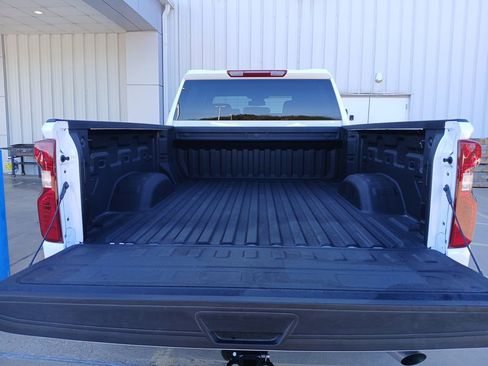 Certified 2025 Chevrolet Silverado 2500 Custom w/ Custom Value Package image 26