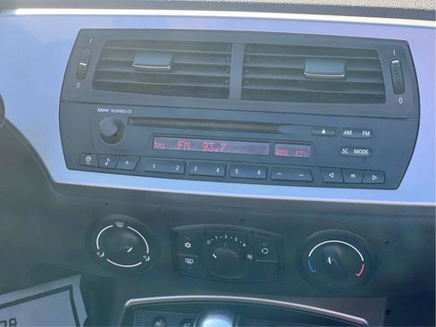 Used 2007 BMW Z4 3.0i image 4