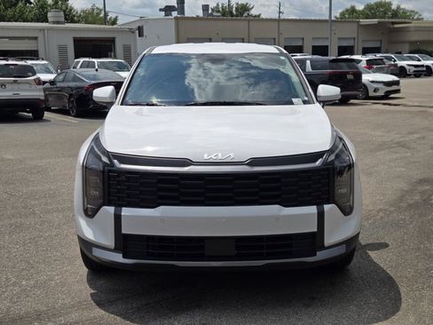 Certified 2026 Kia Sportage LX FWD image 5