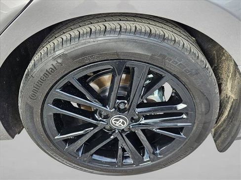 Used 2026 Toyota Camry SE FWD image 23