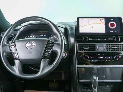 Used 2023 Nissan Armada SL w/ Midnight Edition Package AWD/4WD image 18