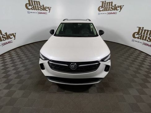 Certified 2023 Buick Envision Essence w/ Technology Package I AWD/4WD image 3