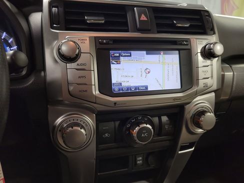 Used 2016 Toyota 4Runner SR5 Premium AWD/4WD image 14