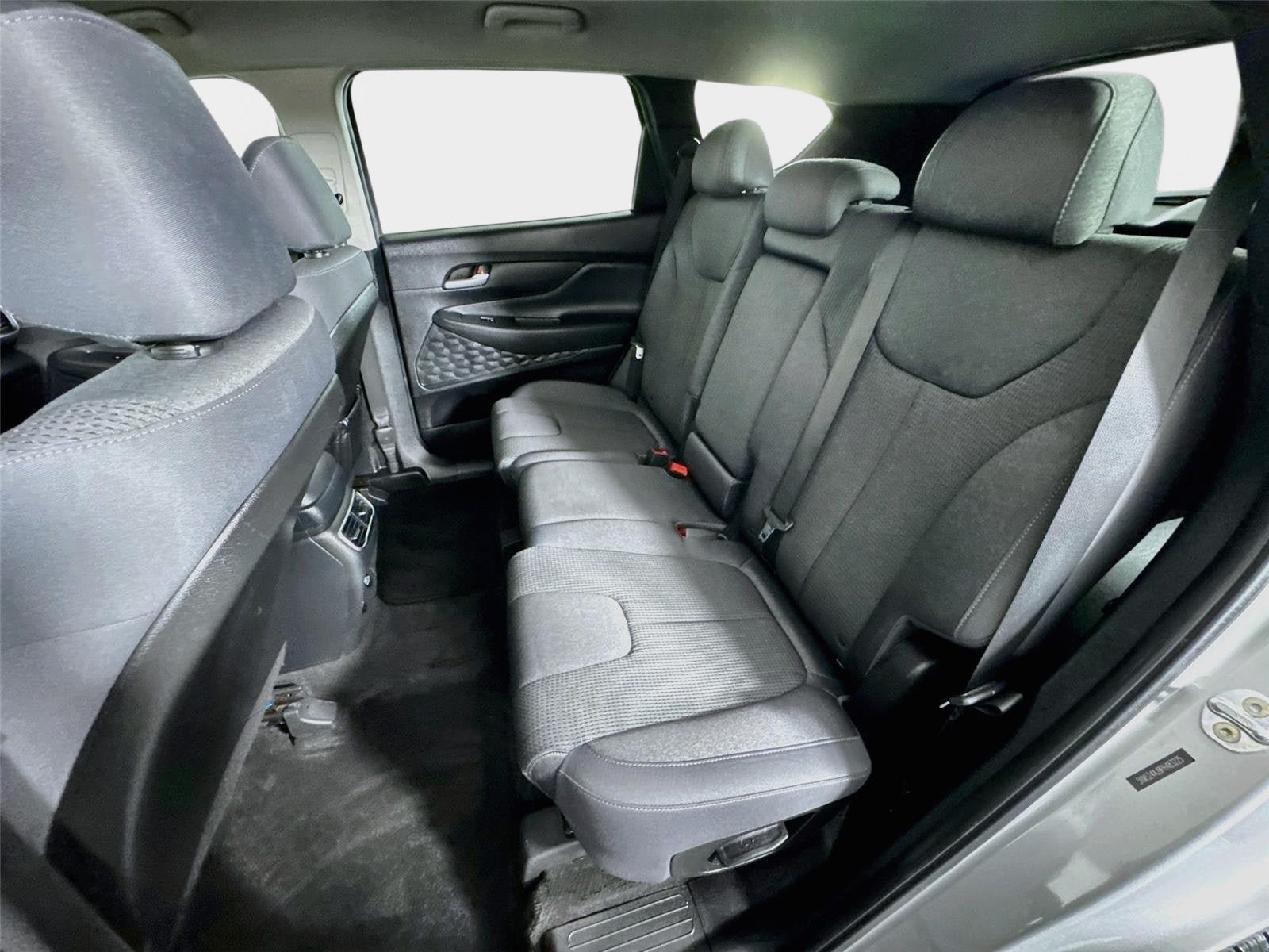 Used 2023 Hyundai Santa Fe SEL FWD image 23
