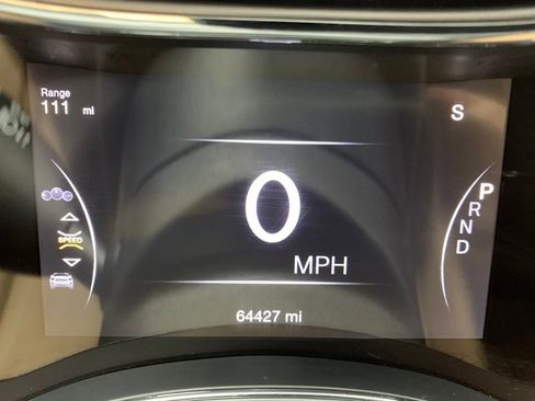 Used 2021 Jeep Grand Cherokee Laredo X image 25