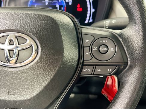 Used 2026 Toyota Corolla LE FWD image 19