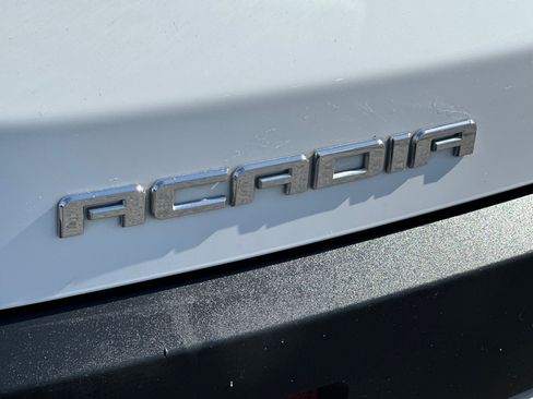 Used 2019 GMC Acadia SLT AWD/4WD image 28