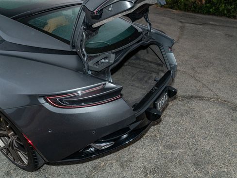 Used 2025 Aston Martin DB12 Coupe image 11