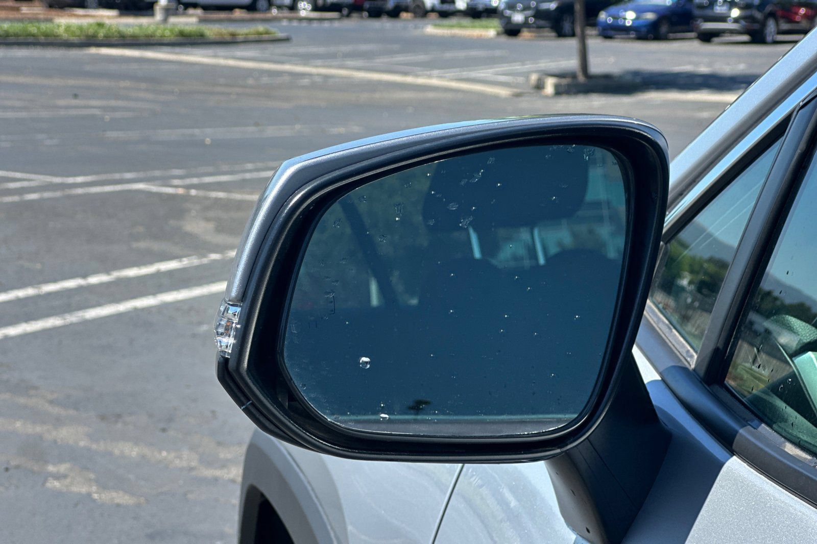 Used 2025 Toyota RAV4 XLE FWD image 52