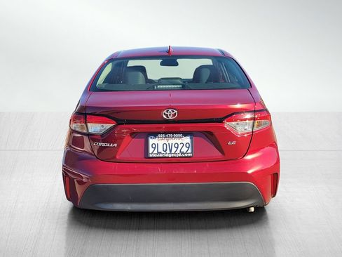 Used 2024 Toyota Corolla LE image 5